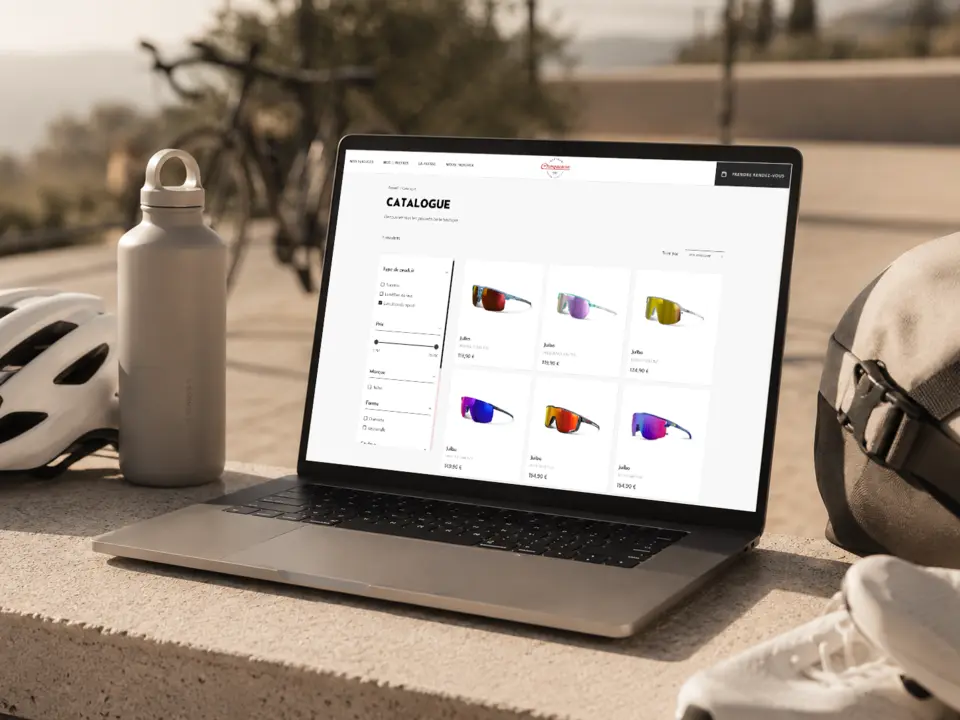 La collection de lunettes de sport d'Optique Choqueuse sur ordinateur pour la commande en ligne